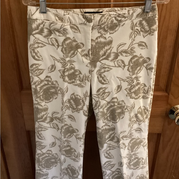 Vintage velvet pants from The Limited. Flared. Size 6. Cream with brown flowers. - Picture 2 of 4